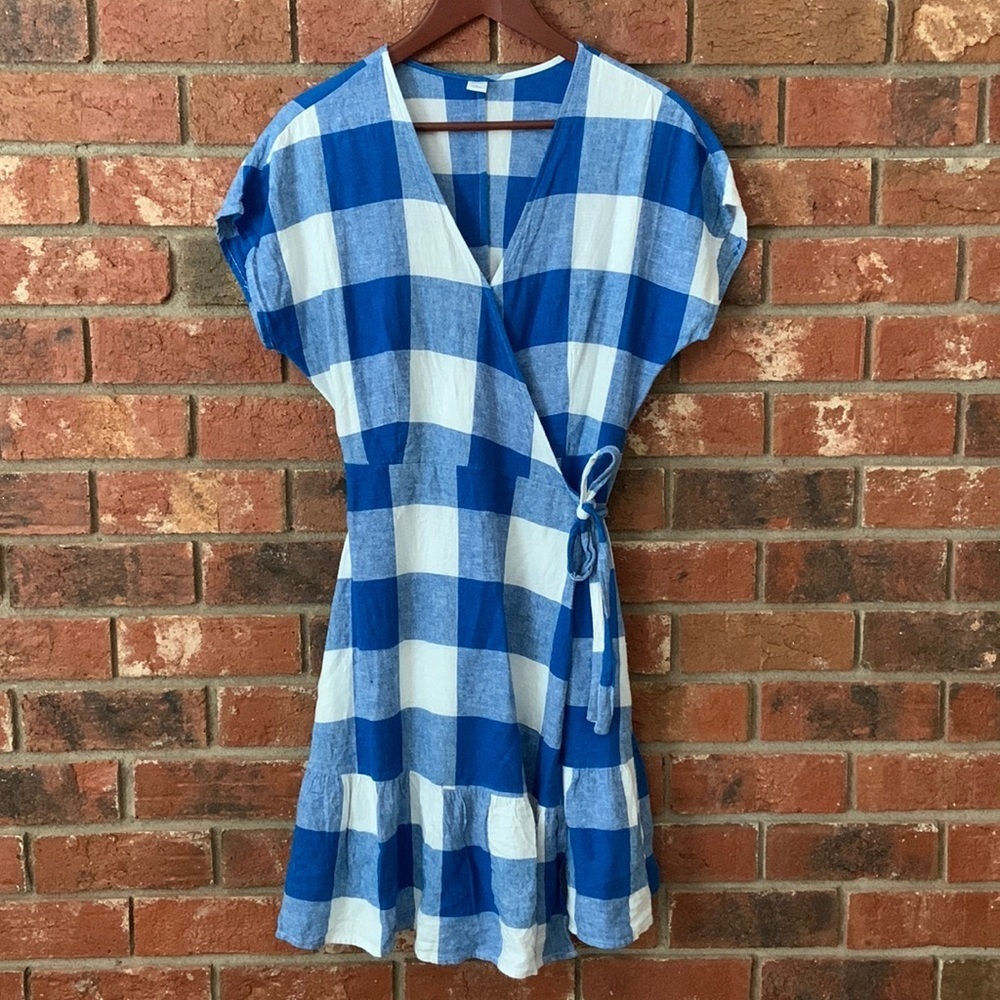 Old Navy Blue & White Gingham Waist-Defined Wrap Dress